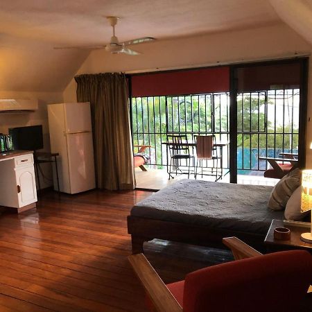 Cockatoo Studio Apartments Мануел Антонио Екстериор снимка
